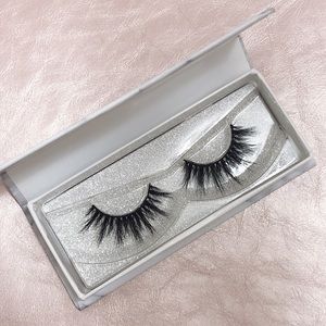 Mink false lashes
